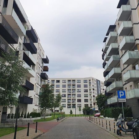 Home Apartament Metro Mlociny 97 Varsovia Exterior foto